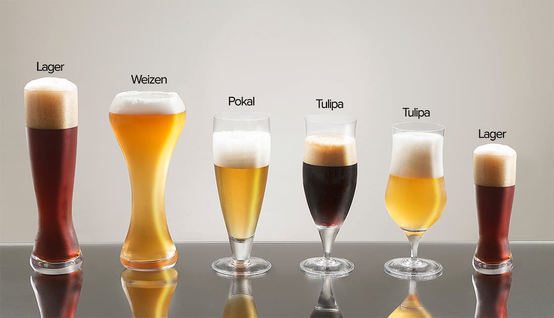 Copos diferentes para o consumo de cerveja
