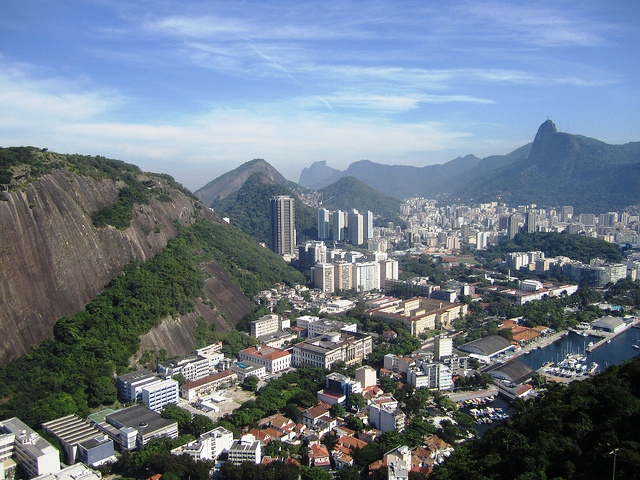 Imagem da zona oeste, local com o valor do aluguel no Rio de Janeiro mais barato